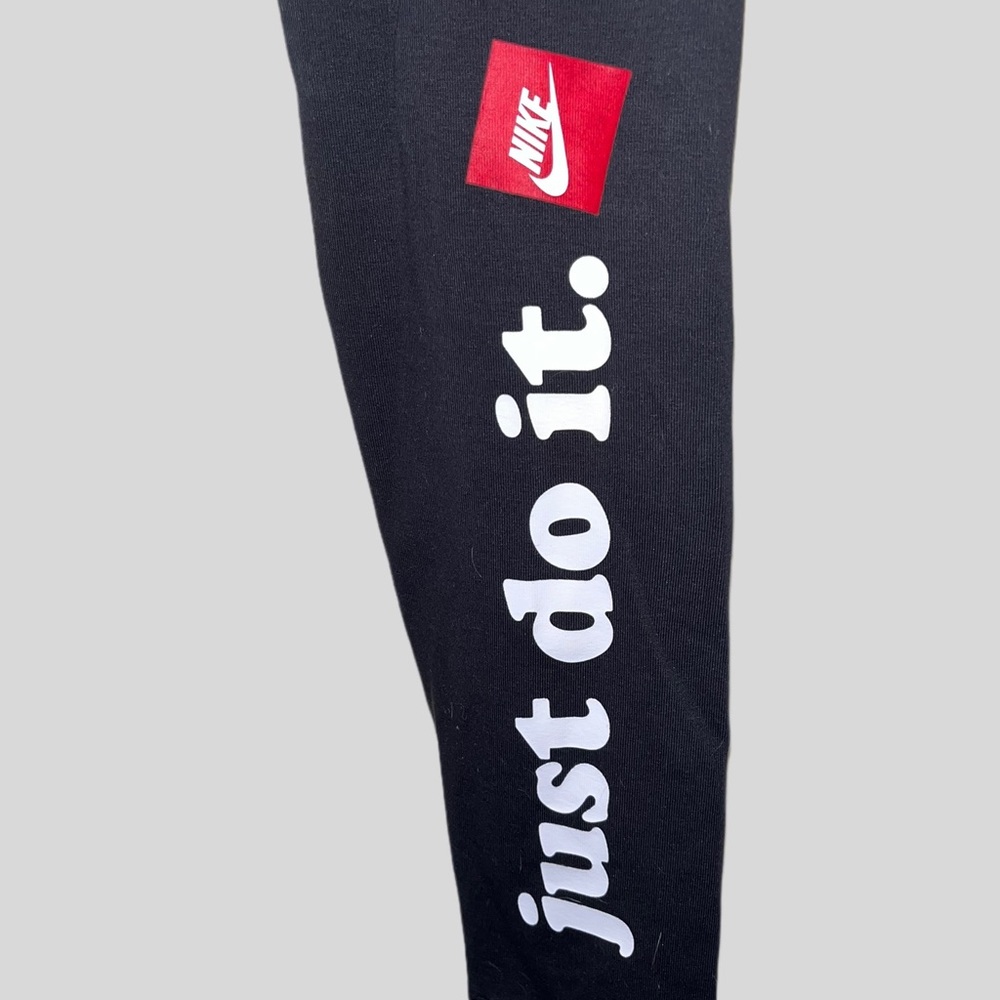 Nike leggings